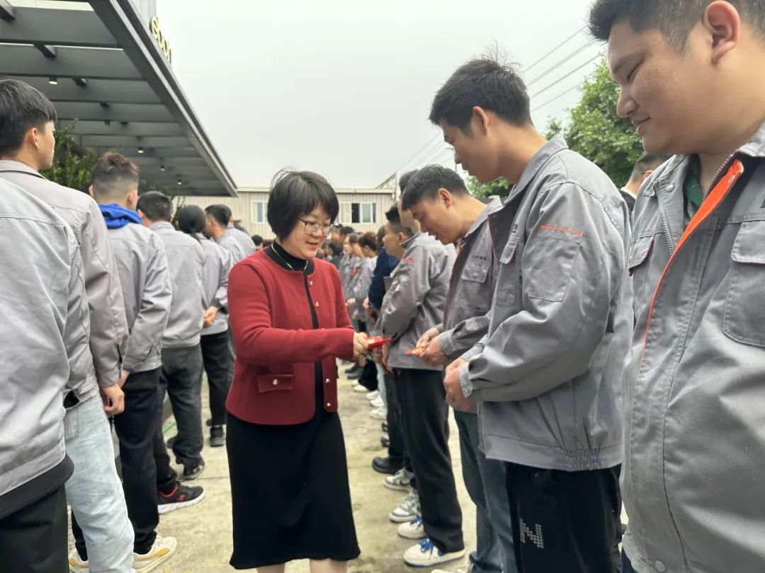 1739607078592218.jpg 8.jpg