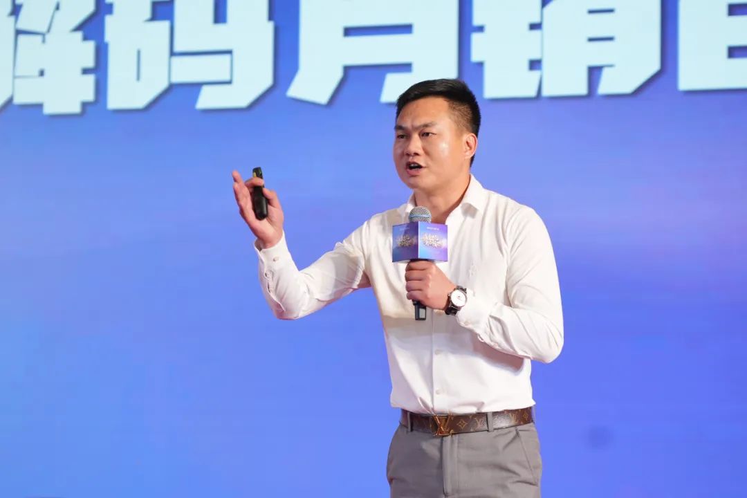 1740554575831286.jpg 11.jpg